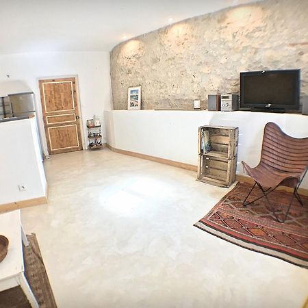 אז'ן Appartement De Charme En Coeur De Ville מראה חיצוני תמונה